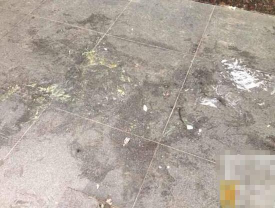 西安一女子因怀疑老公出轨当街向小三泼硫酸 3无辜路人受伤