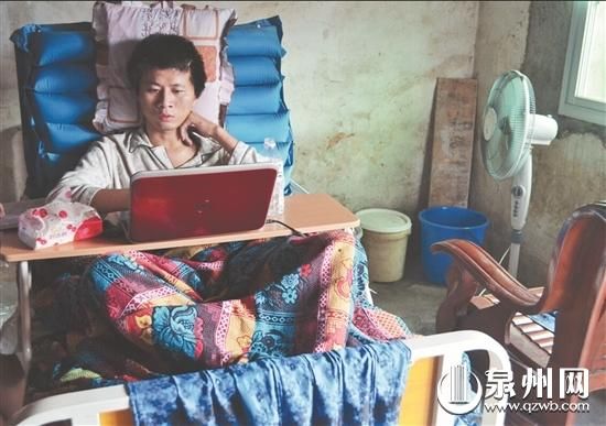 小伙从5楼摔下致高位截瘫 盼当网络客服补贴家用