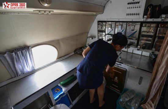 摄影师探秘朝鲜高丽航空 独家拍摄机舱内景象