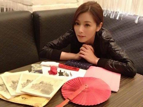  林依晨大婚陈怡蓉恋富一代
