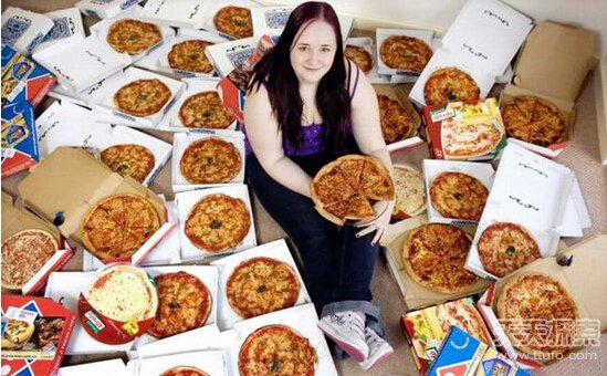 英国19岁少女患病对食物恐惧 8年只吃披萨