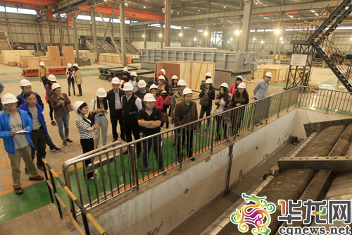“从企业看信心”采访团走进大渡口 关注垃圾焚烧发电