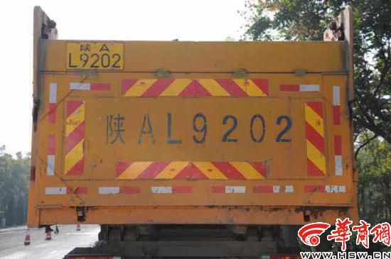 交警狠抓渣土车人员管理 安全培训后可上路