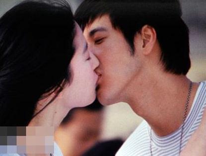 刘亦菲王力宏激吻