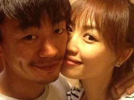 王宝强校花老婆马蓉晒照卖萌 绝美私照海量曝光(图)