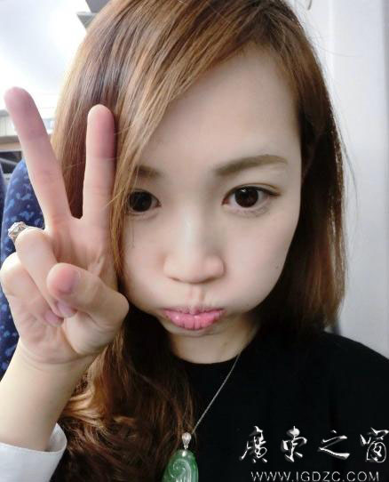 王宝强校花老婆马蓉晒照卖萌 绝美私照海量曝光(图)