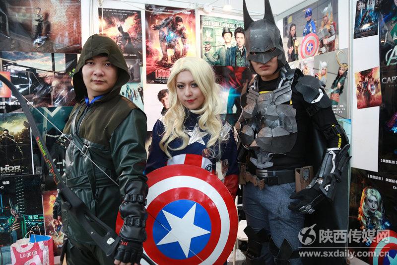 美国电影中超级英雄的COSPLAY。