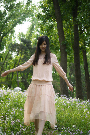 辽大贴膜女神私照曝光完胜奶茶妹妹(图)