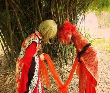 《元史·列女传》载：“子弟死而无妻者，或求亡女骨合葬之。”《明史·列女传》亦载：杨死而其未婚妻殉;刘伯春卒，而其聘女亦如之，后皆迎柩合葬。