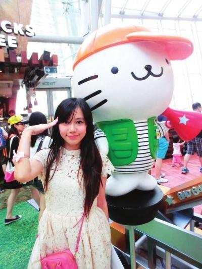 卧蚕美女老师性感照片流出 真人比网照更美(图)