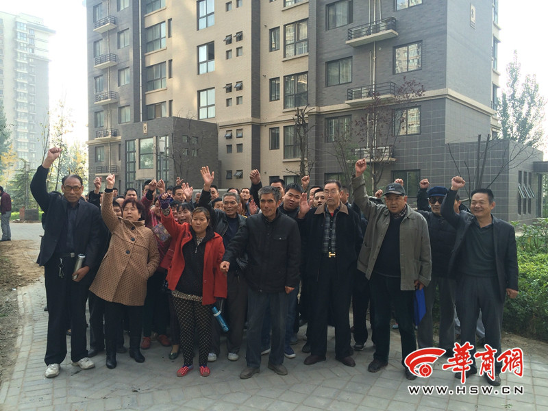 长乐西苑社区300余业主欲强行换物业 物业喊冤