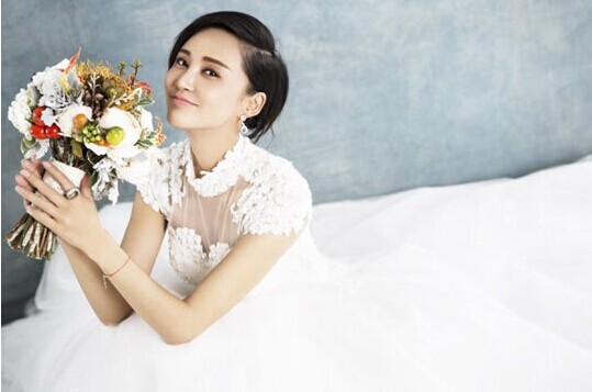 张歆艺离婚后首发声 澄清小三、劈腿传闻