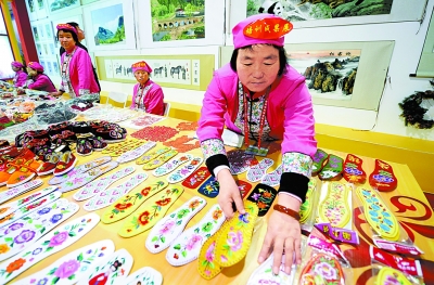 巧手展技艺