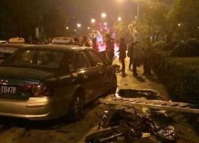 杭州多车相撞