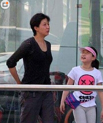 成龙前情人不后悔 细数大哥身边的绝色女星