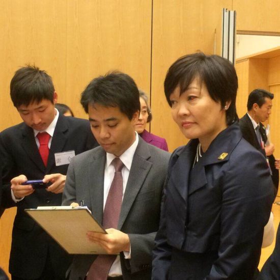 安倍夫人聊日剧被评“太落伍” 打亲民牌笑声回应