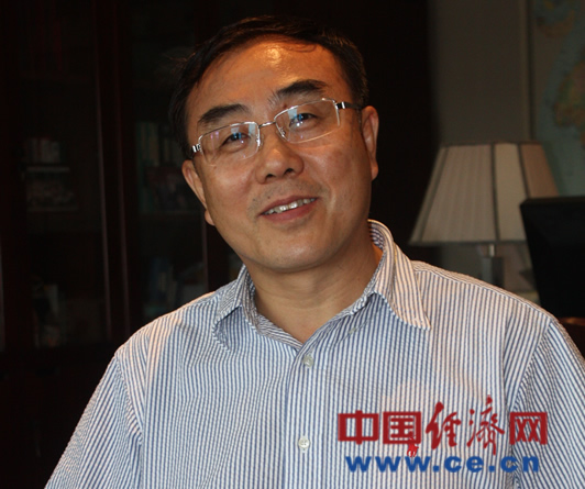 刘纪鹏：“依法治市”的资本市场要“宽进严管”
