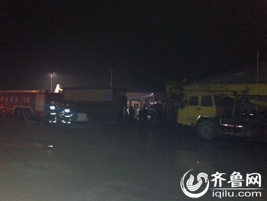 寿光火灾已致18死郭树清张超超连夜赴现场指挥救援