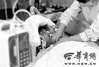 周至43岁女子被儿子同学割喉 事发过程初步还原