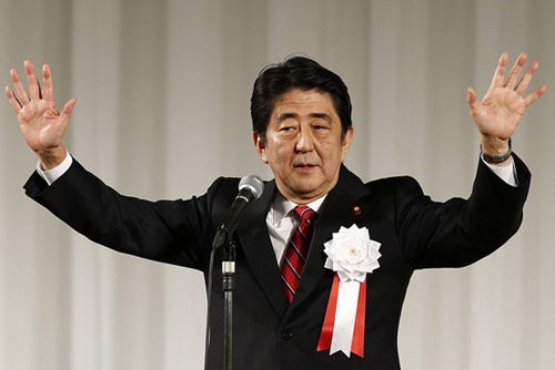 安倍宣布解散众议院 12月14日举行大选