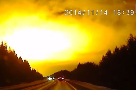 俄惊现神秘大爆炸 橘色强光如核爆
