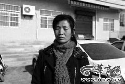 女子自称扶摔倒老人回家反被告 被判赔付3万医疗费