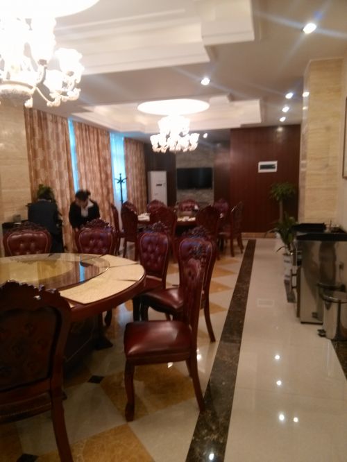 咸阳市国土局花65万建职工餐厅 在编人员仅28人