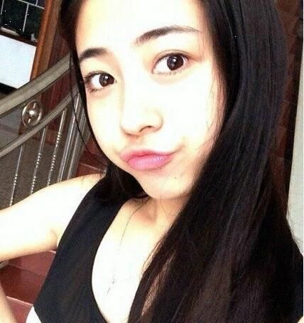 厦门“最美班主任”爆红 隔壁班学生请求旁听