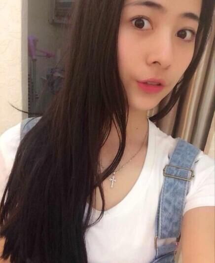 厦门“最美班主任”爆红 隔壁班学生请求旁听