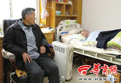 部分业主拖欠暖气费 致华清园小区百余户不能供暖