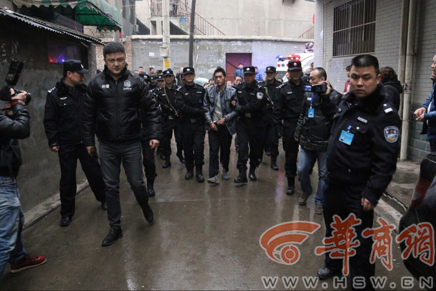 西安邓家村杀人疑犯张帅因涉嫌抢劫杀人被刑事拘留