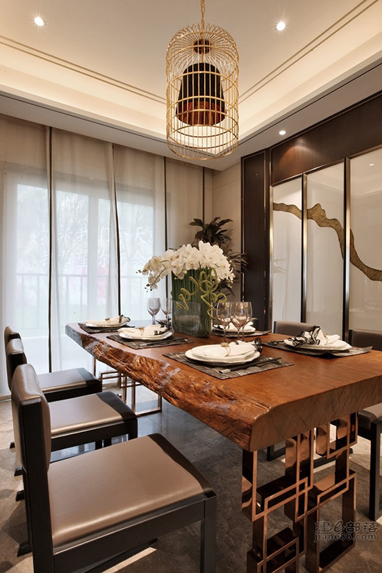 一餐桌一背景 餐厅呼应式装饰18例