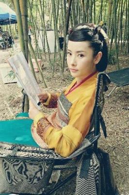 陈妍希《新神雕侠侣》最新仙气美照曝光 陈晓赵丽颖张馨予片场美丑对比