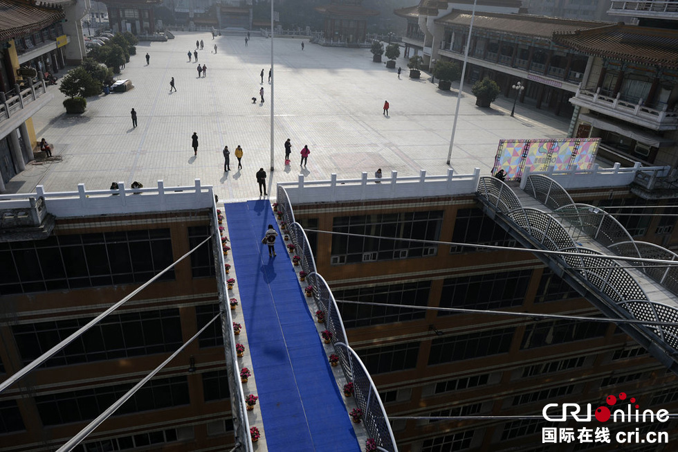 重庆现最牛空中连廊 盘点造型奇特的十大建筑