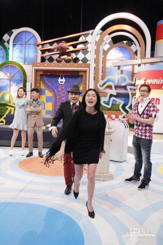 康熙来了黄子佼小S释前嫌 相隔15年破冰太感慨