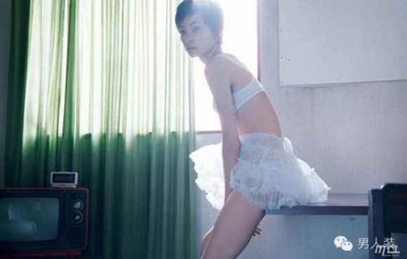 日本婆婆为儿媳拍性感写真 尺度大胆让人喷血