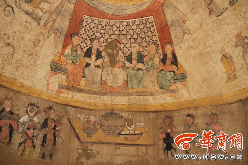 榆林横山县发现元代壁画墓 绘有墓主夫妇6人宴饮