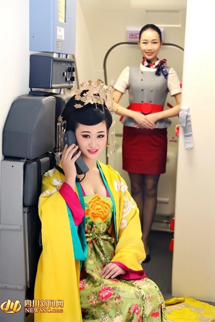 纯爷们空少反串武媚娘 自称赛过范冰冰