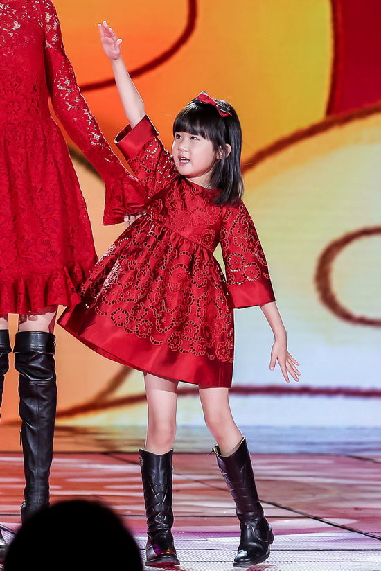 央视春晚第三次彩排 四大美女亮相宅男福利！