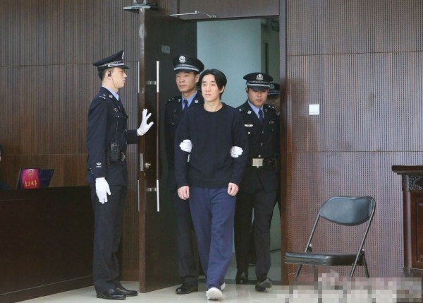 房祖名14日获释　经纪人：将于当日开发布会(图)