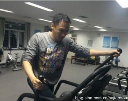 房祖名14日获释　经纪人：将于当日开发布会(图)