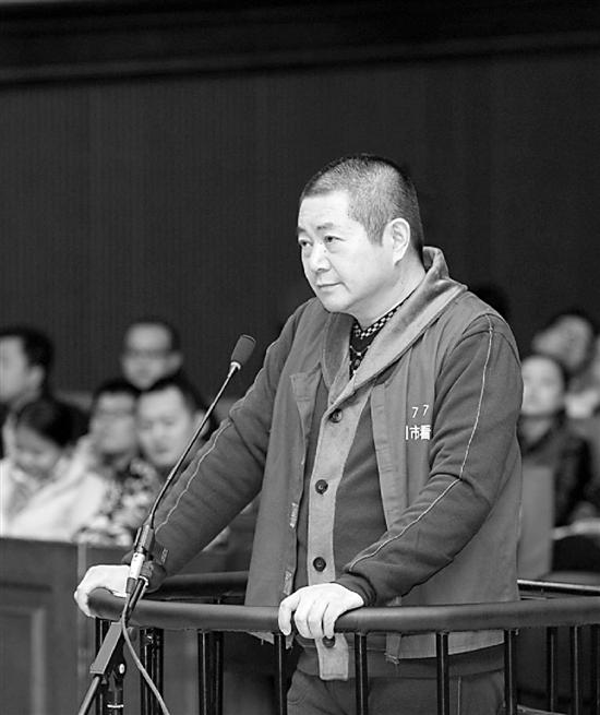 聚焦:杭州公交纵火案宣判死刑 铁笼沉尸案开审嫌犯不认罪
