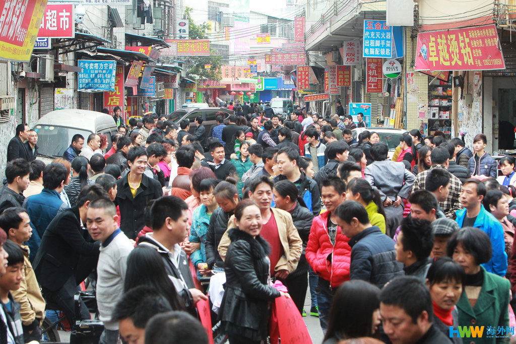 广州：节后服装市场招工难 老板上街寻工人  