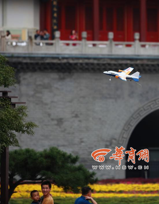 2014091219301700017_550_副本.jpg