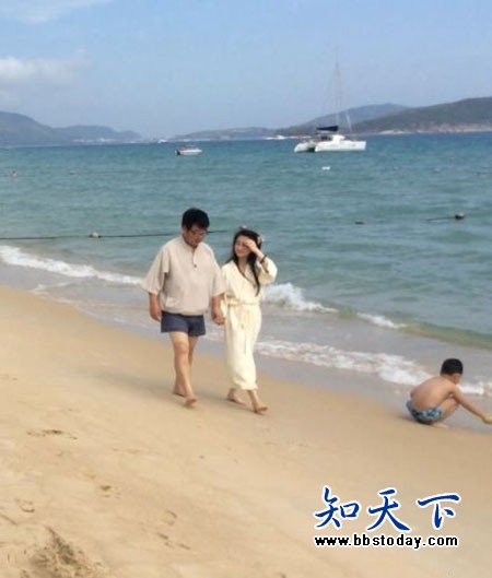 金岩石出轨图片 金岩石资料简历及高房价言论-图2