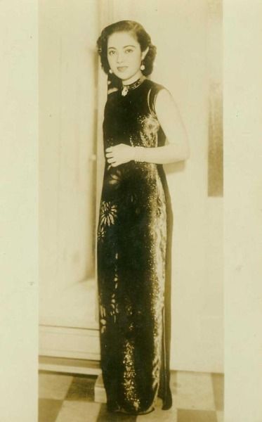 《夜来香》原唱李香兰去世 终年94岁