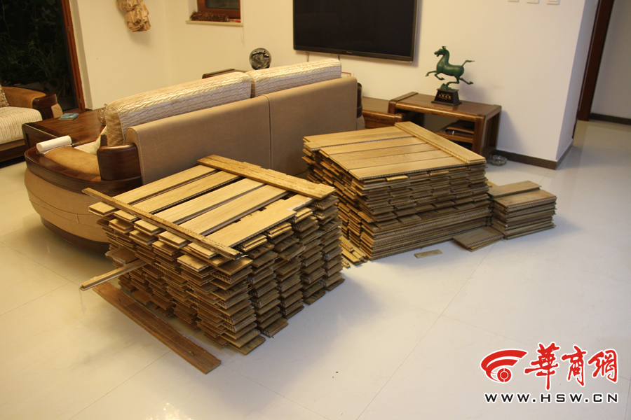 住户两年内被废水淹五次 九锦台物业称住户乱丢卫生巾