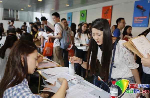 北影副校长回应学生撞脸：符合培养目标