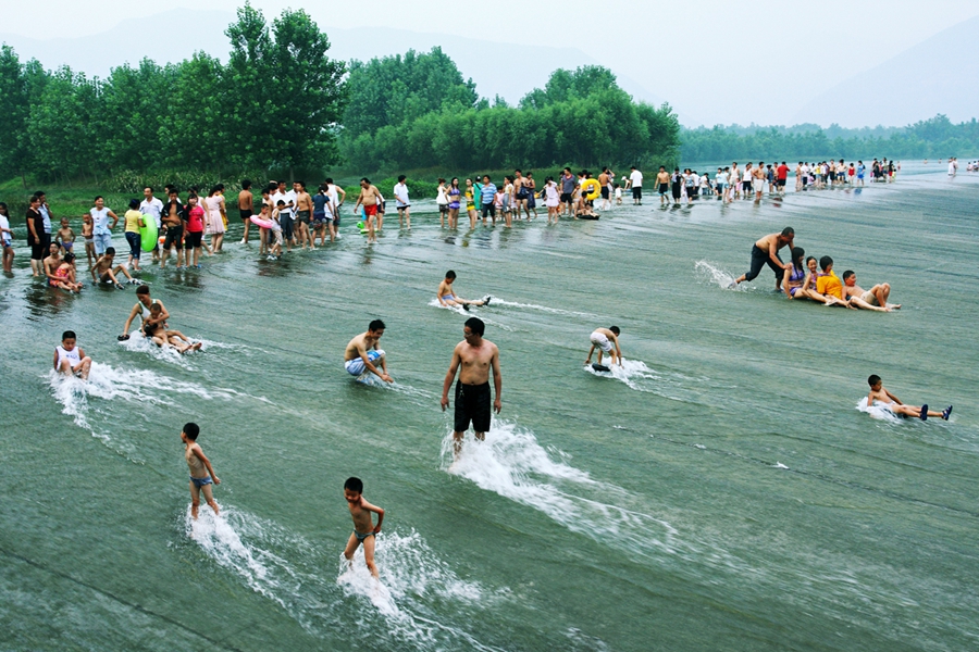 《夏日五门堰》邹玉琪 13008451579.jpg