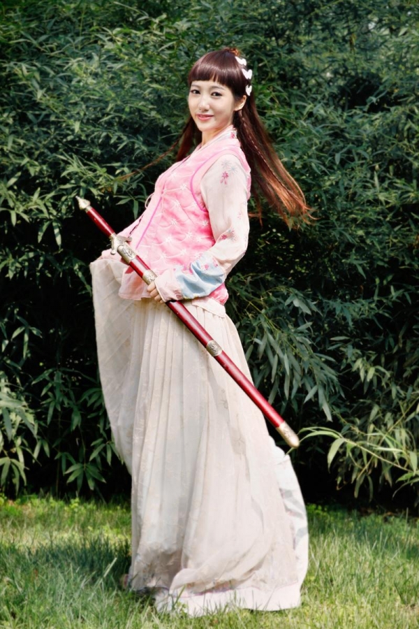 北大小师妹走红 网友赞许预备役校花